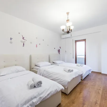 Apartment Blue Heaven -full Sea View Brand New Durres