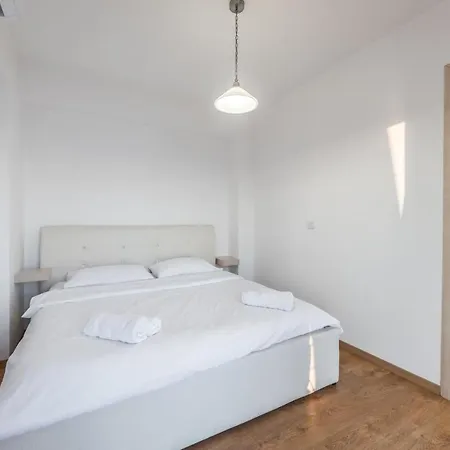 Blue Heaven -full Sea View Brand New Apartment *